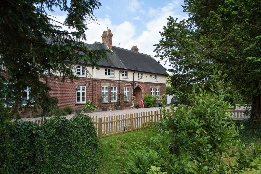 Heywood Hall Denstone Kültér fotó