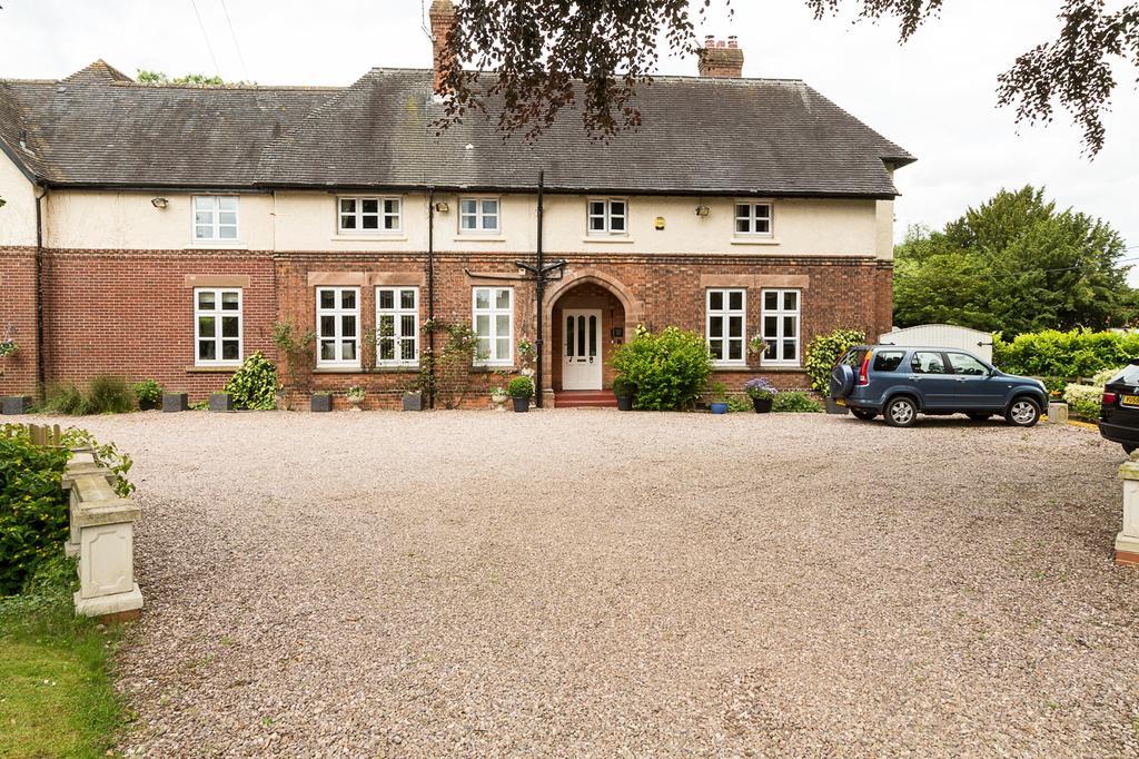 Heywood Hall Denstone Kültér fotó